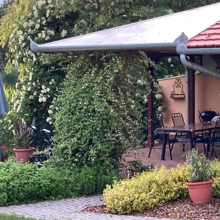 Lejlighed Levendula Apartmanhaz Gyomaendrőd
